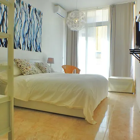 Sea Steps 2 Marsalforn شقة